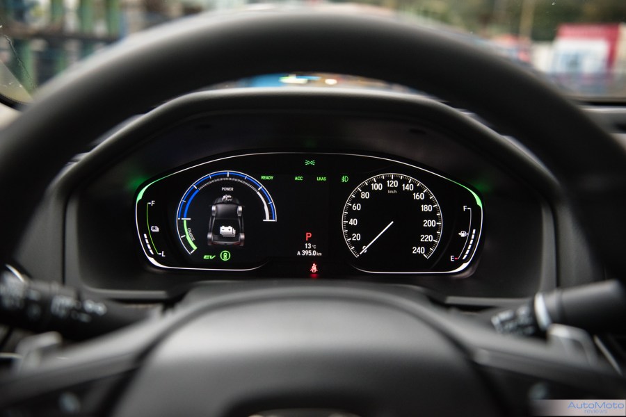 2018 Honda Accord Hybrid-10